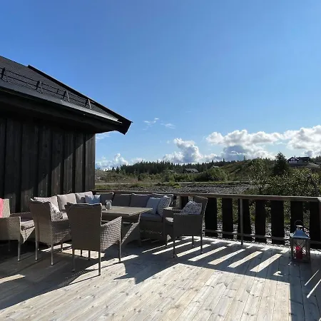 Chalet Tisleibu - Cabin At Golfjellet